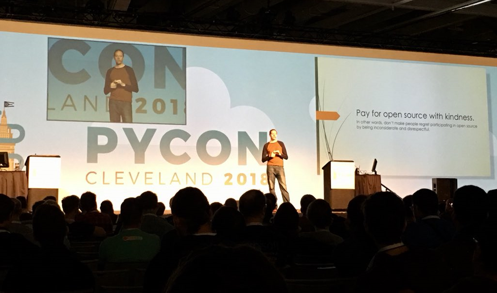 ../_images/python_pycon_us_2018_brett_keynote.png